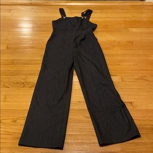 Black and white jumper